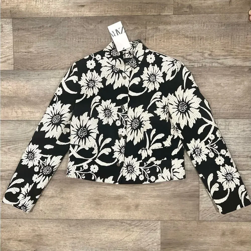Zara NWT Black White Floral Jacquard Structured Blazer M